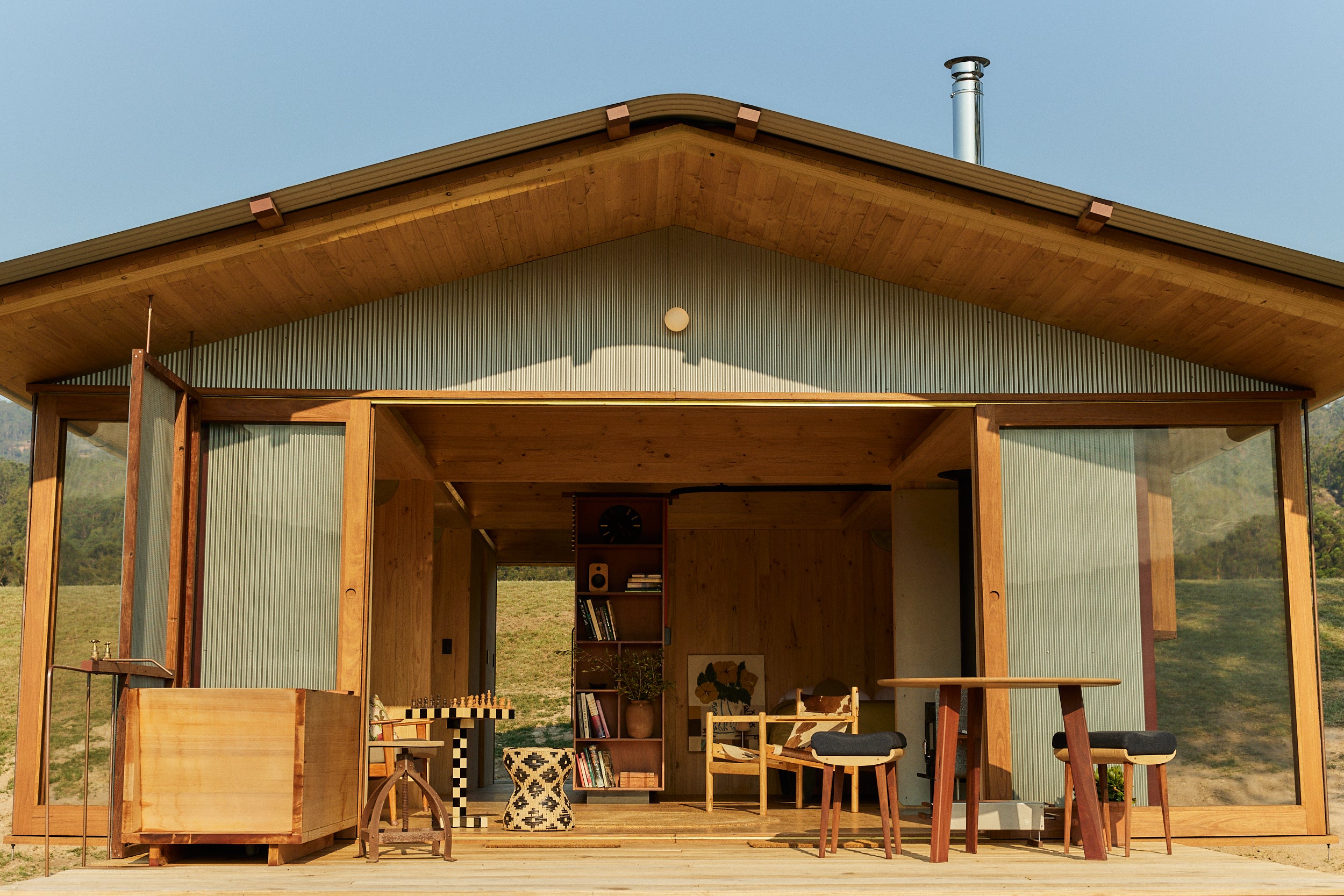 Dimensions X Farmstay OM1-3 'The Consumer Model' – Krinklewood